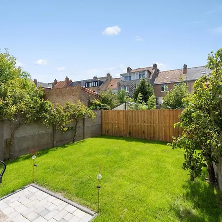 Ruime Woning Aan Zee Met Zonnige Tuin En Terras - 9p * Blankenberge