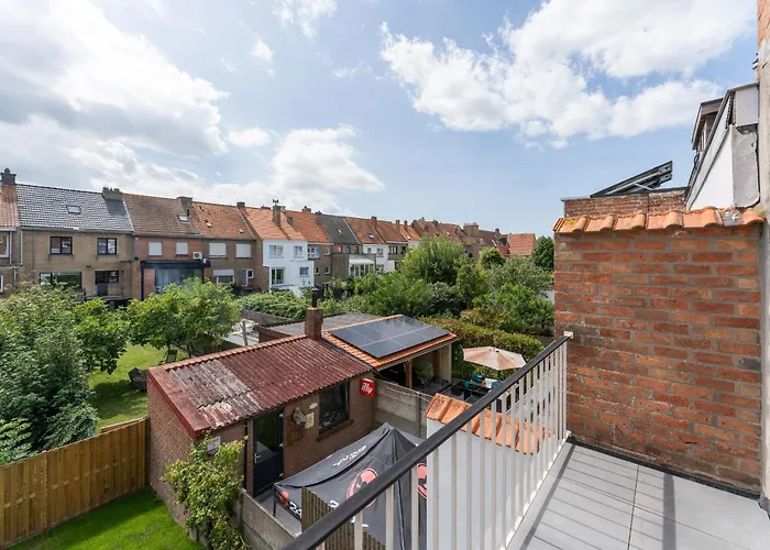 Ruime Woning Aan Zee Met Zonnige Tuin En Terras - 9p Blankenberge