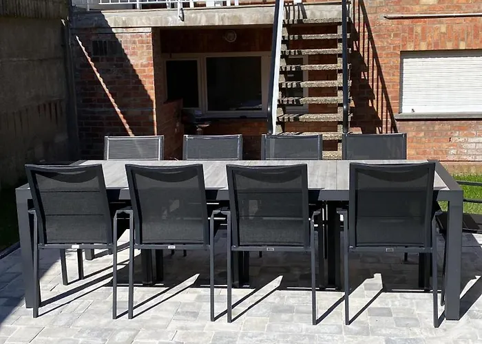 Ruime Woning Aan Zee Met Zonnige Tuin En Terras - 9p